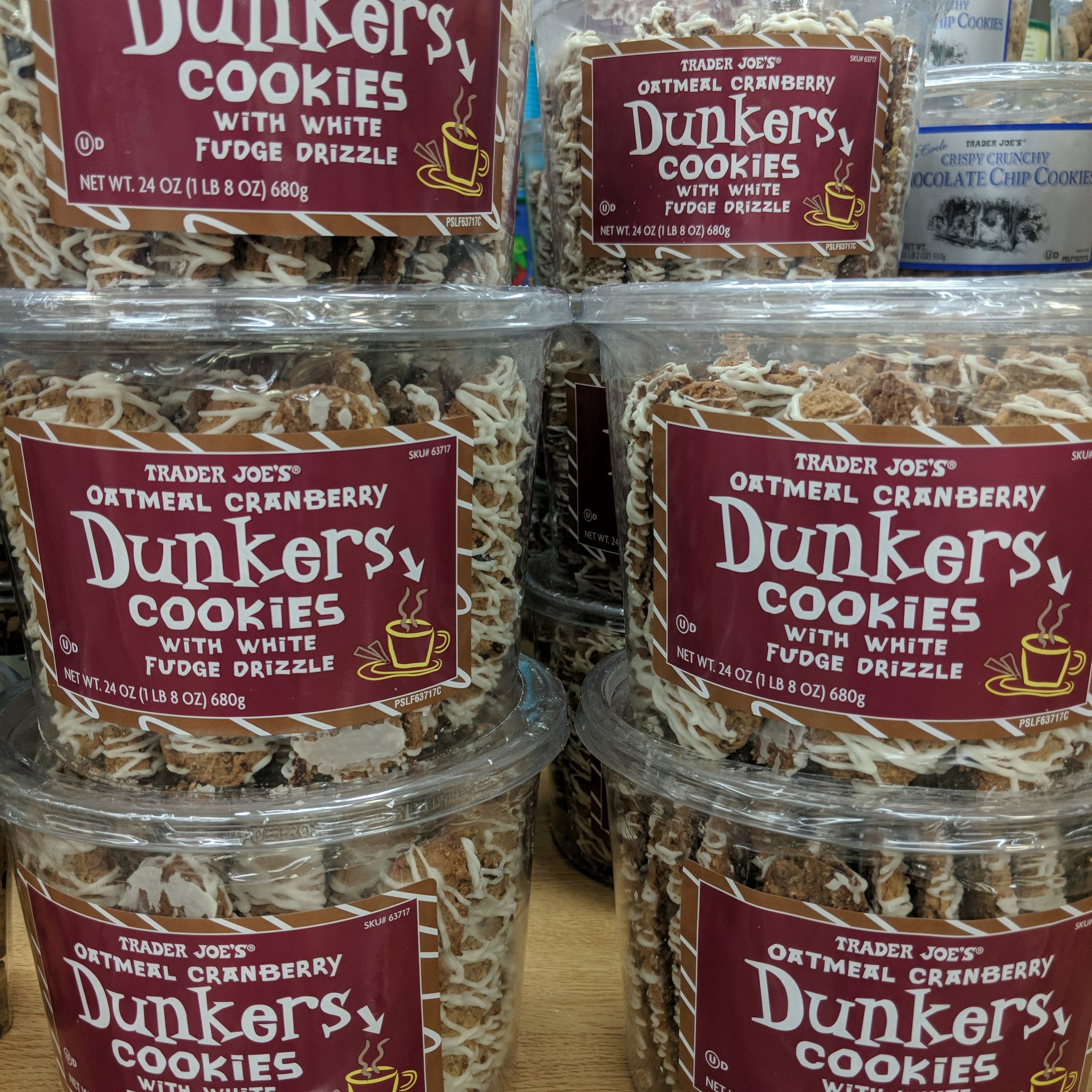 Trader Joe's Oatmeal Cranberry Dunkers (with White Fudge Drizzle) We