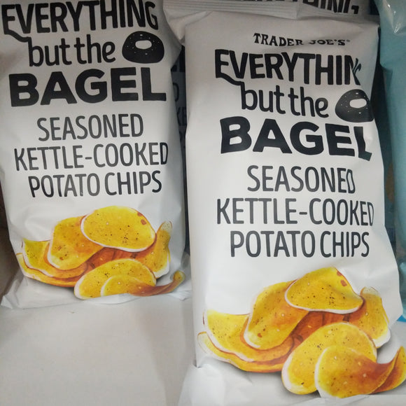 Trader Joe's Everything But The Bagel Seasoned Kettle Cooked Potato Chip