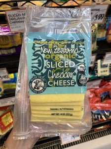 Trader Joe's Organic New Zealand Sliced Cheddar Cheese