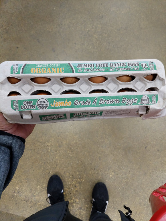 Trader Joe's Organic Jumbo Brown Grade A Eggs (One Dozen)