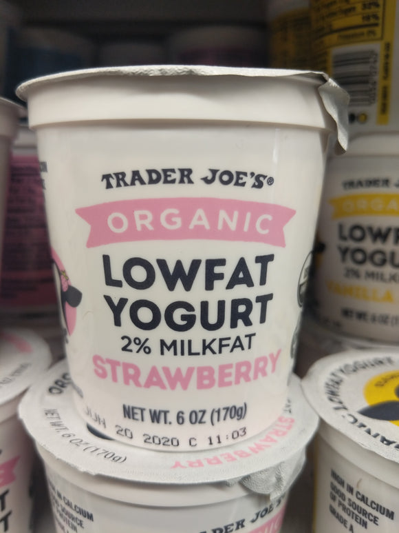 Trader Joe's Organic Lowfat Yogurt (Strawberry)