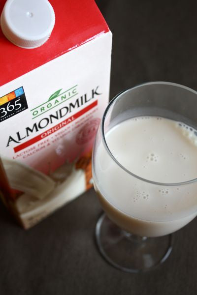 Whole Foods Organic Unsweetened Almond Milk (Orig)